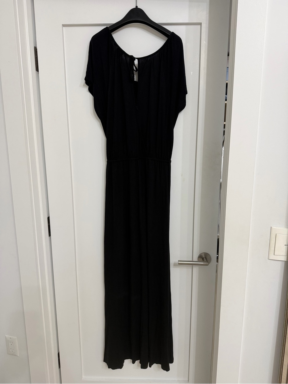 Ella Moss Black Tie-Neck Maxi Dress